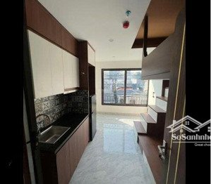 chính chủ cần bán nhà yên hòa dt 102m2 5 tầng có thang máy đang khai thác căn hộ mini ổn định