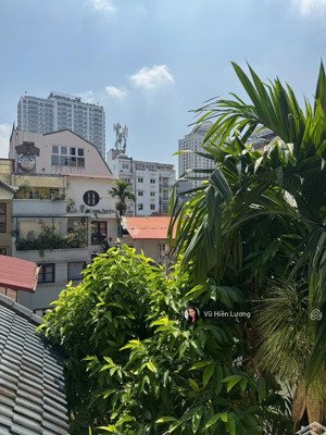 chính chủ bán nhà mặt tiền rộng 9m- vị trí hiếm quảng an, gần hồ tây chỉ 19tỷ có thương lượng