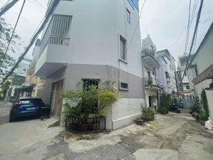 bán nhà gò vấp, hẻm xe hơi nguyễn văn công, 44m², 3 tầng, 4pn, nhỉnh 5 tỷ tl, nhà đẹp ở ngay