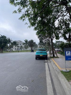 chủ nhà cần bán hoặc cho thuê khối đế chung cư thuận tiện kd , vp giá siêu rẻ đtu.