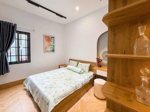 nhà đẹp đường 6m yết kiêu - phường 9 - quận 5. giá 4tỷ360. đang cho thuê 21tr. gần chợ an đông