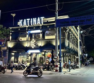 bán góc 2mt nguyễn xí 2 chiều bình thạnh - 6x22m nhà c4 - chỉ 24 tỷ có hđt 60 triệu/tháng