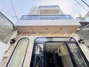 bán nhà đường lý thái tổ, p10, q10, gần ngã bảy lý thái tổ, giá 3tỷ860, dt 72m2, hđ thuê 20tr/th