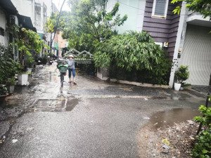 lô góc - 4 tầng - tân sơn nhì - hxh - vài bước ra mặt tiền, không lộ giới