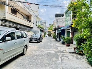 bán nhà quận 3, nhà 2 tầng ngay mặt tiền đường trần quang diệu, 70m2, giá bán 13,5 tỷ tl