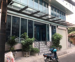 10x10m -80 triệu chính chủ cho thuê toà nhà nguyễn đình chính phú nhuận