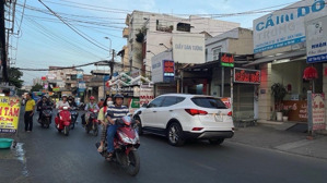 bán nhà mặt tiền tân kỳ tân quý-ngang 4m4 x 19m- đối diện siêu thị aeon -kinh doanh siêu đỉnh