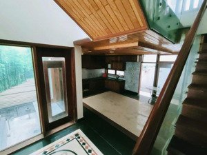 bán nhà nam kỳ khởi nghĩa trung tâm tp.hcm ngang gần 8m