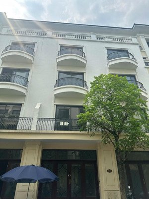 bán liền kề đẹp xuất sắc tại vinhomes ocean park 2, 10,8 tỷ, 70m2