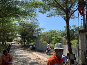 bán đất hẻm đường xe hơi, dổ hồng đầy đủ, dt 80m2 mt rộng 5m