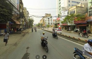 mp lạc long quân 155m2x10 tầng thang máy, 22 phòng khép kín, vỉa hè rộng dòng tiền 1,5 tỷ/năm qh ổn
