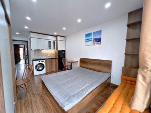 chủ ngộp bank bán gấp nhà tô hiến thành q.10 - 40m2 x 3 tầng + st - dòng tiền 240tr/ năm - 6.36 tỷ