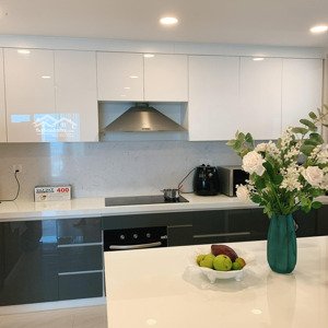 bán căn hộ the view, diện tích 125m2, căn góc 3 phòng ngủ, 2 wc, view sông sài gòn, giá tốt