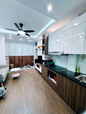 bạch mai, ngõ nông, gần ô tô tránh. diện tích 25m2 - 5 tầng - giá cực tốt: 5,75 tỷ