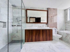 cần bán nhanh căn hộ garden court 1, diện tích 143m, 3pn, giá 9.5 tỷ, lh: 