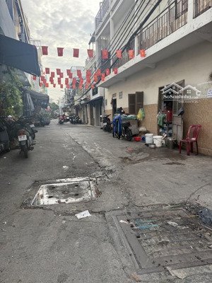 hot, bán gấp nhà mới đẹp hxh âu dương lân [p3, q8] dt: 66m2 (4.2 x16), 4t, 5pn, 5wc chỉ 6.88 tỷ