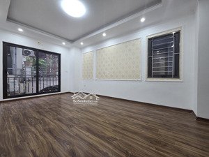 nhà tổ 5 yên nghĩa, ô tô gần, s 50m2, 4 tầng, 4 ngủ, 1 thờ, nhỉnh 6 tỷ. full tiện ích