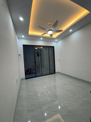 bán căn siêu đẹp đinh công hạ 34/38m2 4 tầng, giá nhỉnh 3 tỷ