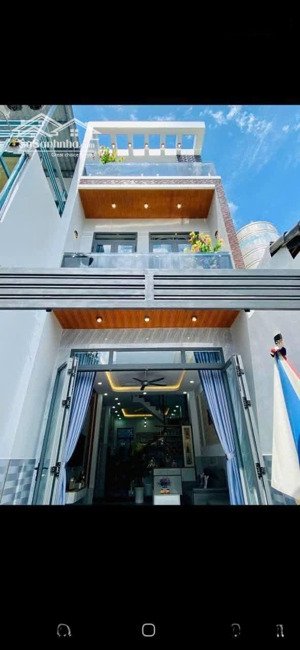 cô thúy bán nhà cho thuê 20tr/th trần bình trọng p4 q5, gần vòng xoay cộng hoà giá 3tỷ670 dt 82,8m2