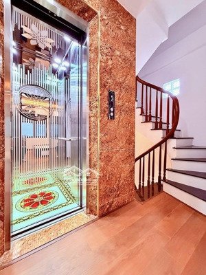 cần bán! vũ tông phan 42m x5 thang máy siêu sang siêu mới, xem nhà người yêu cũ van xin quay lại