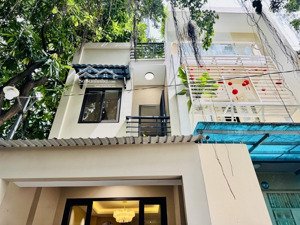 "tĩnh lặng.yên bình"- nhà 2 tầng kiến trúc thiết kế p.cách nhật - 3pn - hẻm xe hơi a 7,45t - giatot