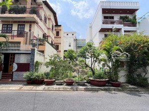 chú ba cần bán gấp lô đất 108m2/2tỷ6 đường 62-thảo điền-quận 2. gần đh văn hoá tp. hcm đường xe ôtô