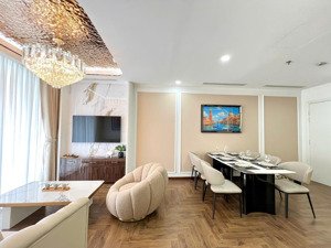 bán cc vinhomes central park, 14,6 tỷ, 120m2, 3pn, 2wc, đầy đủ tiện nghi, uy tín