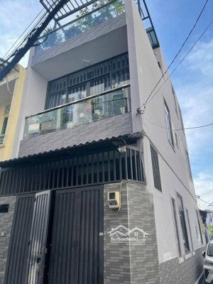 trả lãi ngân hàng bán gấp nhà riêng giá 3tỷ370 thoại ngọc hầu, tân phú 42,5m2