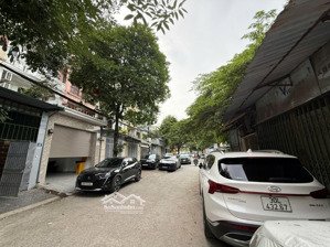 bán nhà khu vip trần thái tông, cầu giấy. phân lô vỉa hè ô tô tránh,view thoáng. 150m2/ 51tỷ