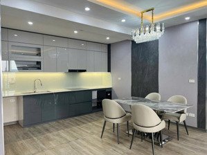 phân lô, oto,nhà đẹp, dân xây, lô góc - ngô thì nhậm: 59m x5t, gía 9.9ty