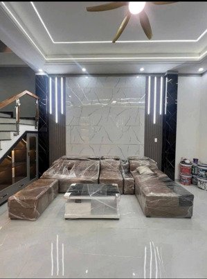 bán nhà cách ngã tư bình chuẩn 500m tp hcm