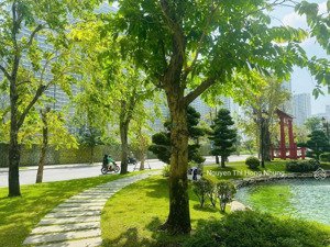 căn hộ vinhomes grand park 2pn view công viên cầu vòng kh tt 15% nhận nhà ở ngay