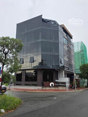 chính chủ gửi cho thuê nhà góc 3 mặt tiền nguyễn hữu thọ, kdc kim sơn, p. tân phong, q7, 