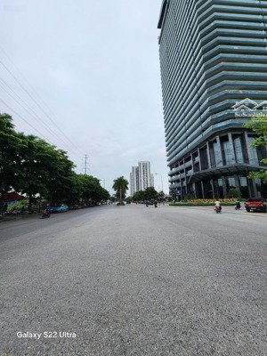 bán đấ tây hồ - gần khu đô thị ciputra giá 18.x tỷ lh: diện tích: 100m mt 6,3m