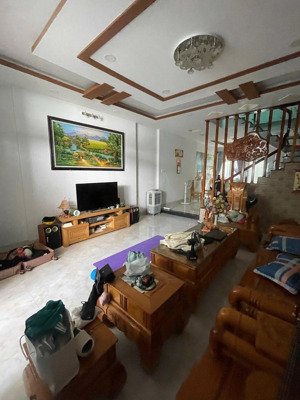 bán nhà 1 trệt 2 lầu kđt phước long a sổ hoàn công, giá chỉ 8,5 tỷ