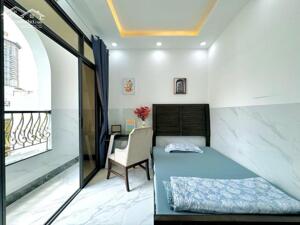 Căn Hộ Ban Công Quận 3 Gần Cầu Công Lý, ĐH Kinh Tế, Hồ Con Rùa