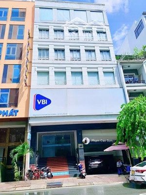 toà nhà mặt tiền ngang 11m - hơn 1.300m2 sử dụng, số 67 bạch đằng, quận tân bình