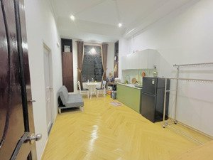căn hộ dịch vụ - nguyễn đình chính - 1 pn, ban công, tách bếp