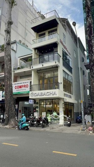 bán nhà vị trí đẹp góc 2 mặt tiền nguyễn thiện thuật - quận 3 - (5,5x16m) - 5 tầng - giá: 28 tỷ