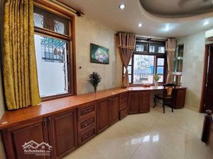 siêu hiếm nhà ngang 10m, hxh trần quang diệu, 85m2, 3 tầng, đang cho thuê 25 triệu/tháng, 18 tỷ tl