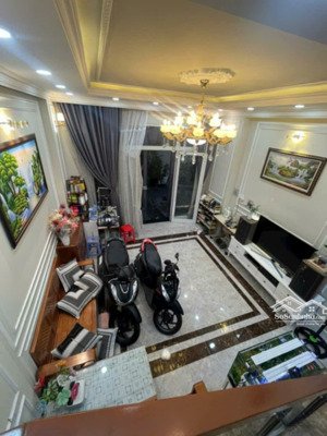 bán nhà đường nguyễn thị thập, 5x12m, 4 tầng, gần lotte mart, quận 7, chỉ 10 tỷ