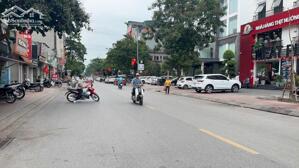 CỰC HIẾM, CHỈ 11.X TỶ, NHÀ DÂN XÂY LÕI NGUYỄN SƠN 45M, 5T, MT4M, 2 THOÁNG, Ô TÔ ĐỖ CỬA.