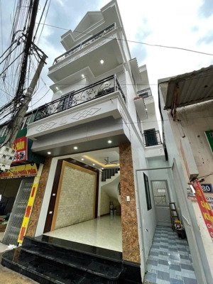 bán nhà phố dược ỷ la hà đông dt 61m x 3t x mt 5m giá 13.7 tỷ có thương lượng