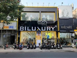 vị trí siêu đẹp! mặt tiền nguyễn công trứ - quận 1. (8 x 20m) - 2 tầng - hđt: 250 tr. giá 75 tỷ