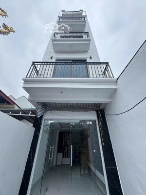 bán gấp nhà thanh lương phú lương, 45m2 ô tô cất trong nhà, sát ql21b, nhà 2 thoáng chỉ hơn 6 tỷ