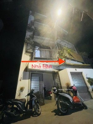 bán nhà 4 tầng 43m² tại thạch bàn long biên ,3 ngủ, 3wc, giá chỉ 5.3 tỷ. lh 
