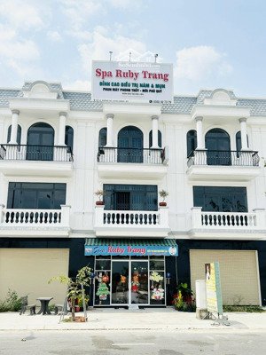 nhà hoàn thiện cực đẹp tại thăng long ii, bàu bàng gần sát kcn bàu bàng và ngay mặt tiền quốc lộ 13