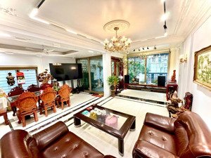 biệt thự sân vườn siêu đẹp - xuân đỉnh - thang máy - ô tô đỗ trong hầm - 105m2*6 tầng - 26 tỷ