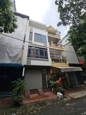 bán nhà phân lô mậu lương 60m², đường 11.5m, vỉa hè 3m, 4 tầng chắc chắn, giá 13.7 tỷ
