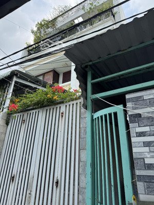 chủ bán gấp giảm 200tr 120m2 ngang 7m 4 tầng 9pn p cát lái quận 2 sổ hồng 7,3 tỷ - dòng tiền 27tr